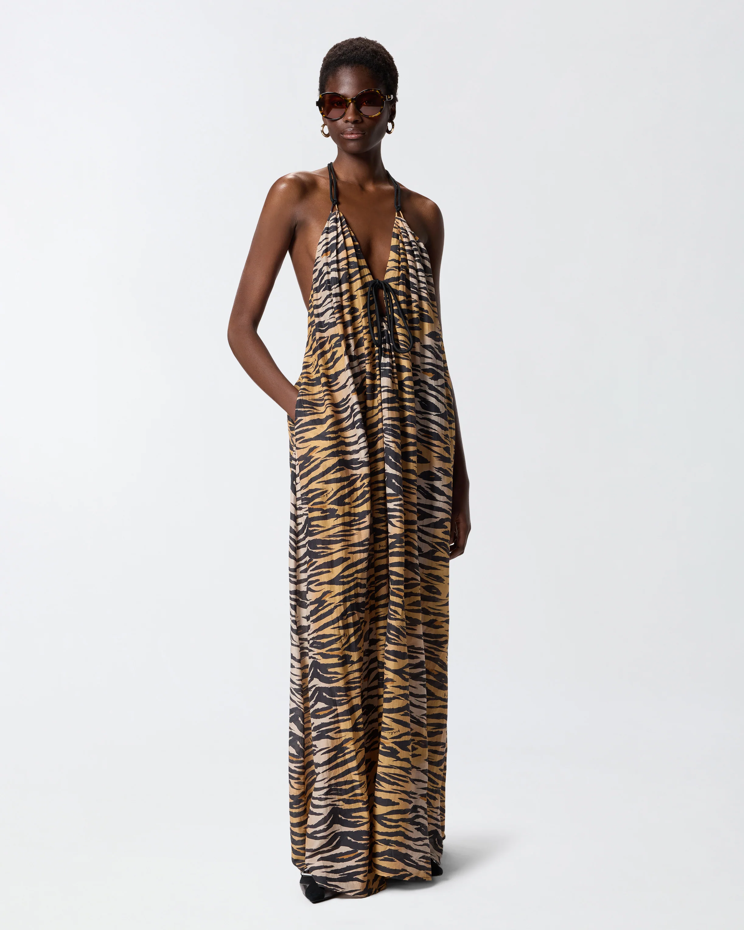 Abito lungo con scollo all'americana e stampa animalier