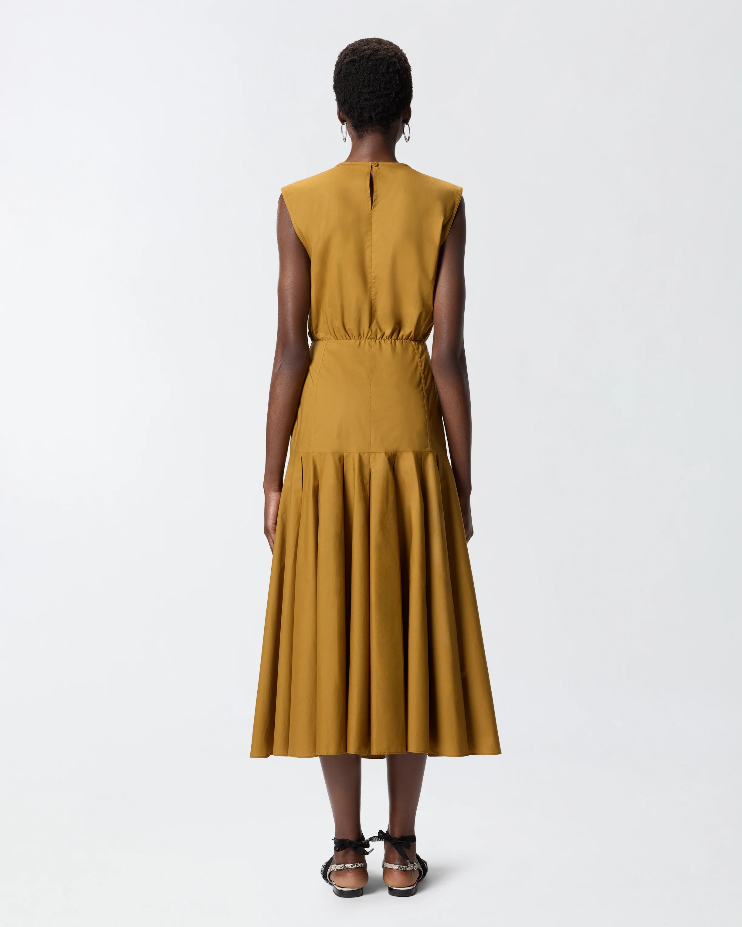 Abito midi smanicato con pieghe e cut-out - Image 3