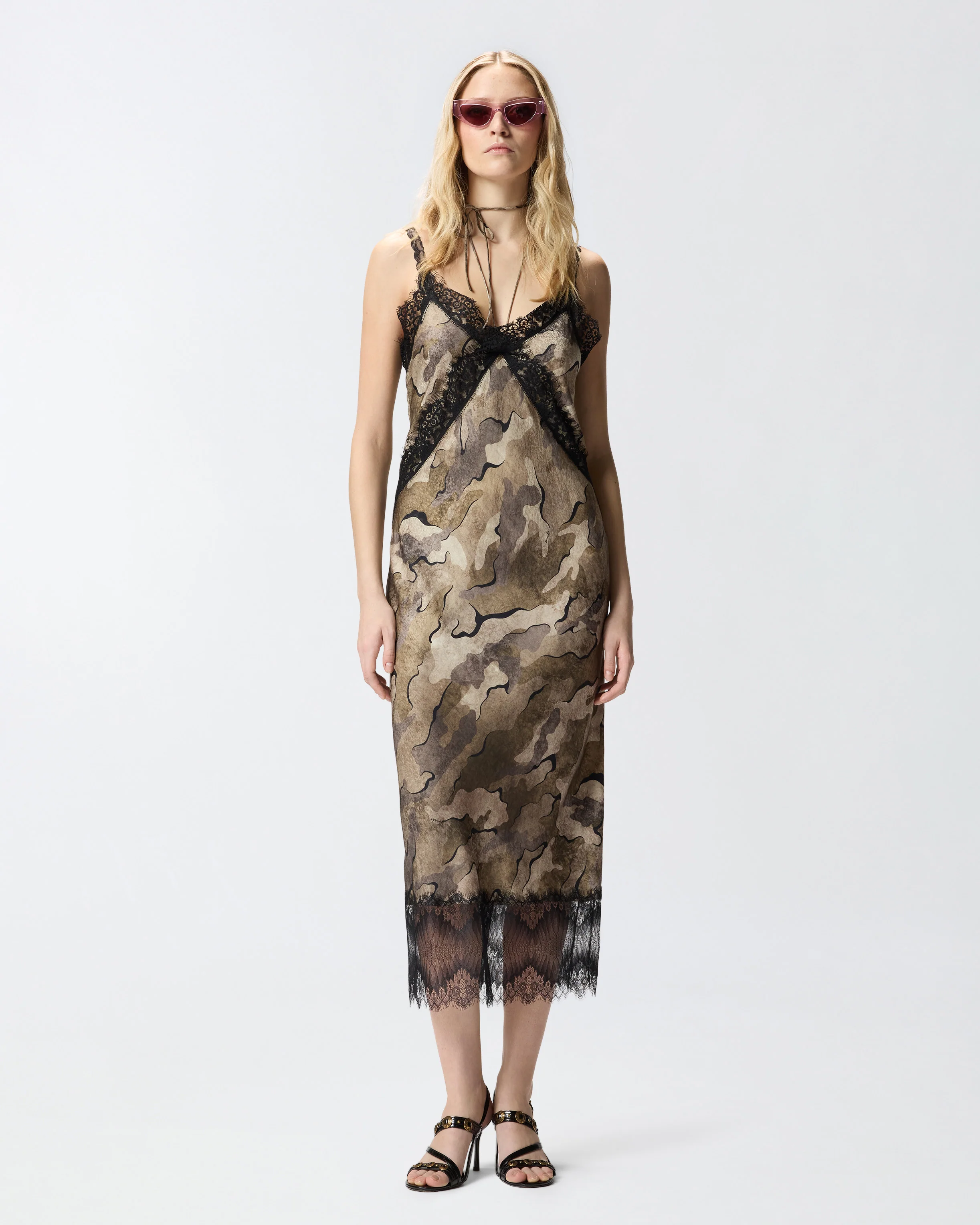 Abito slipdress midi camouflage con pizzo