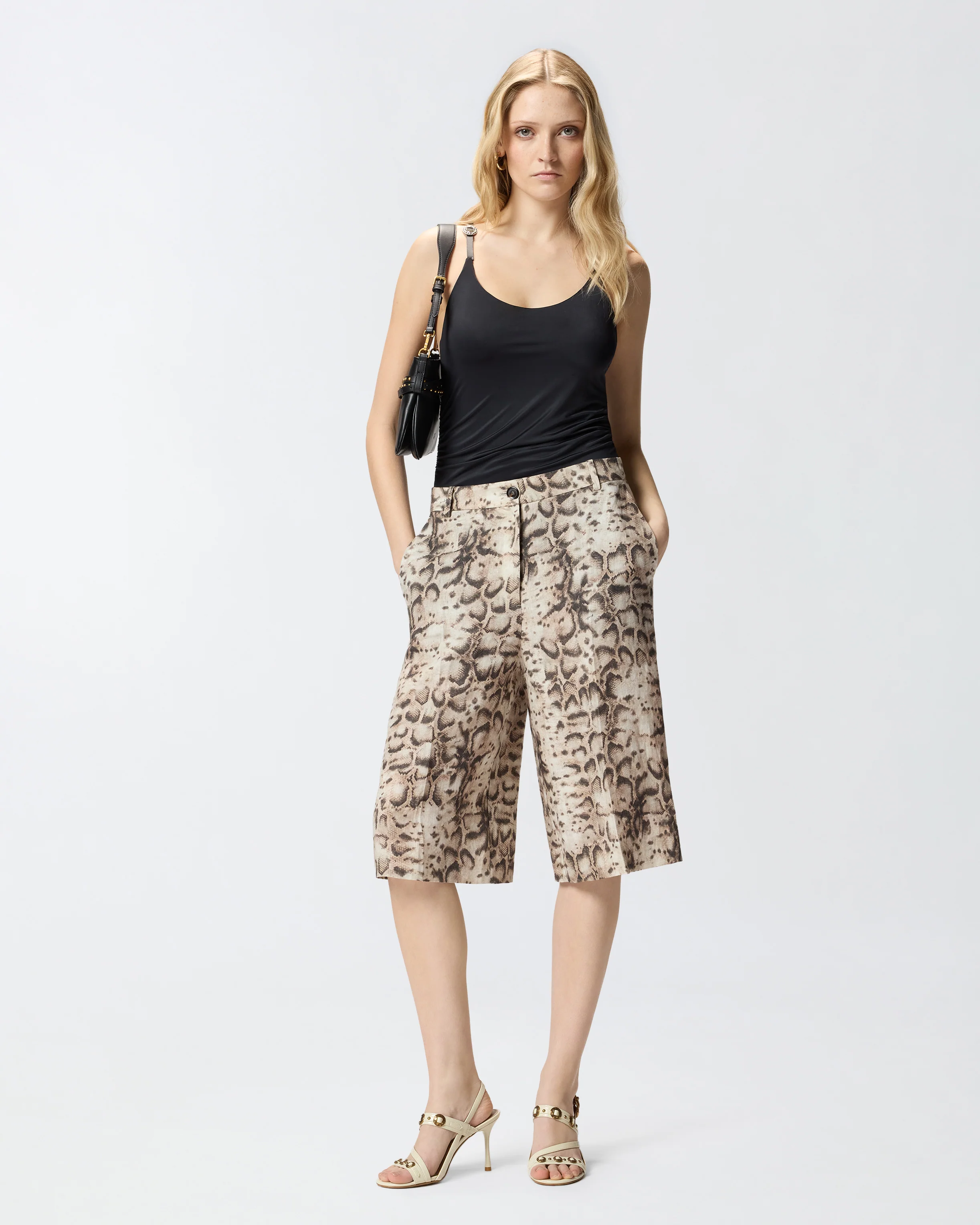 Bermuda con stampa snake