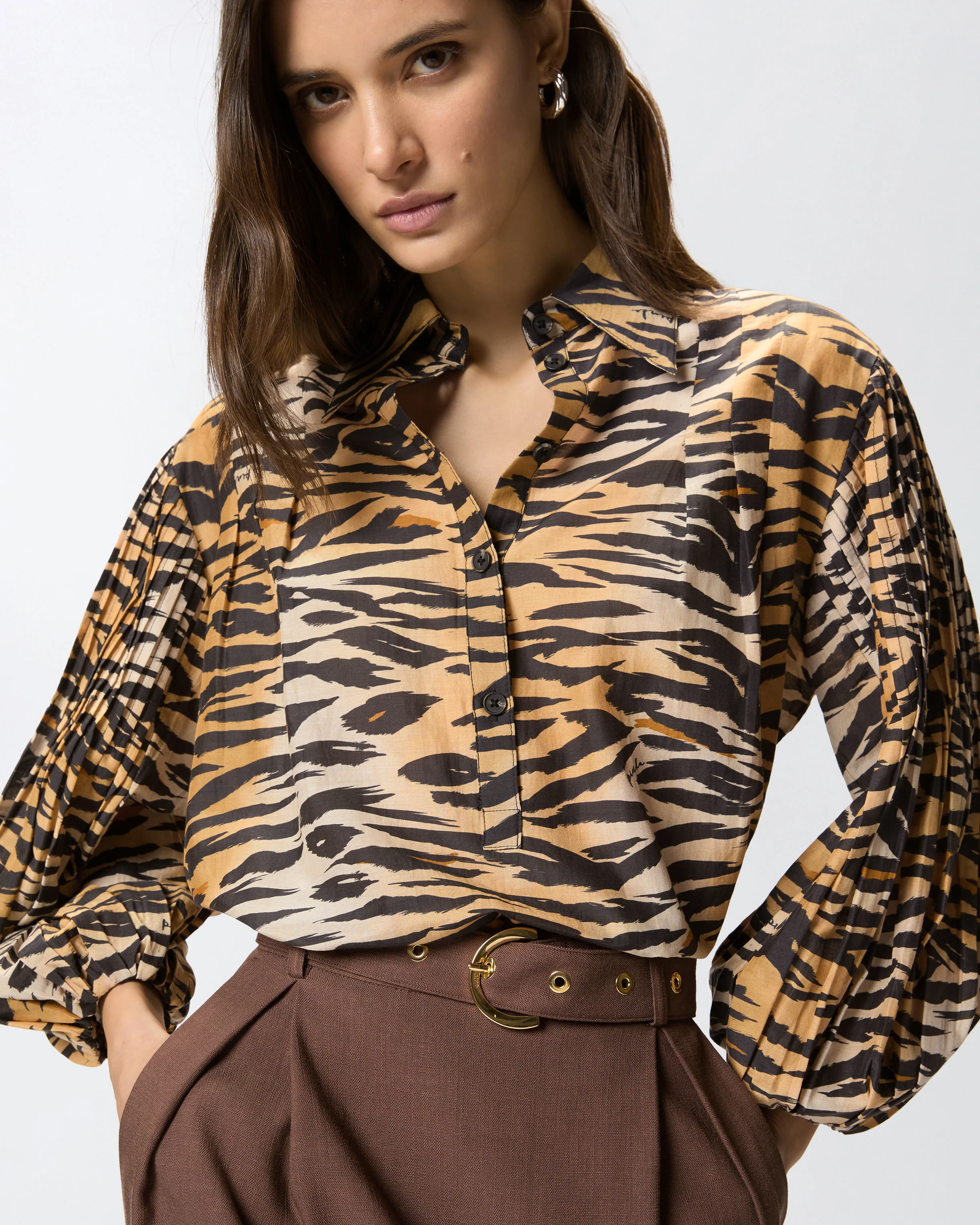 Blusa in cotone e seta con stampa animalier - Image 4
