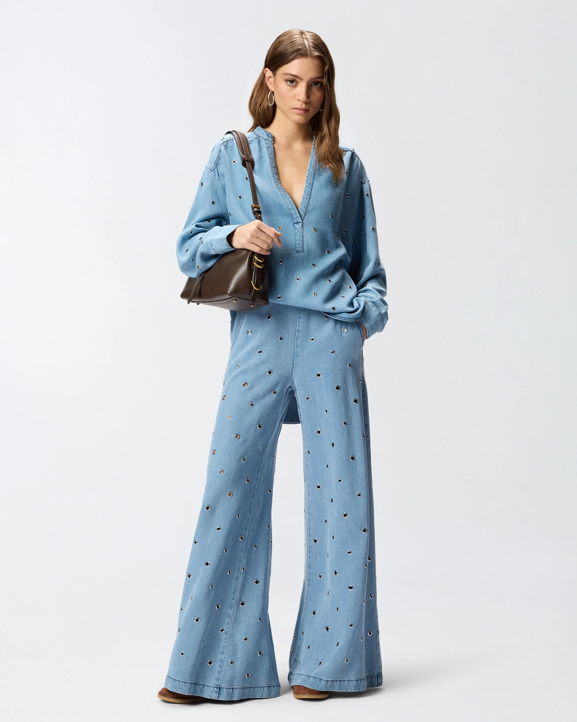 Blusa in denim con occhielli - Image 2