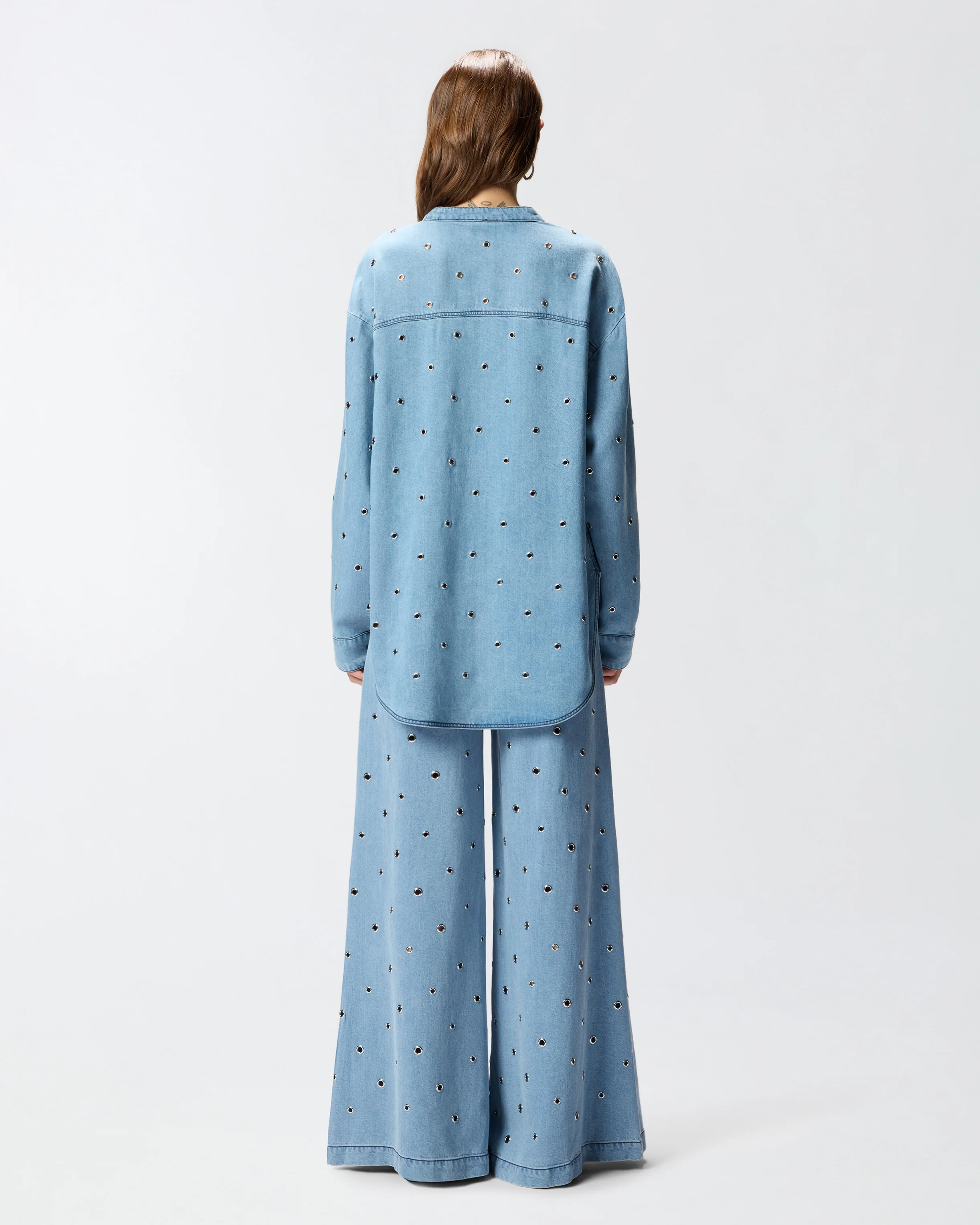 Blusa in denim con occhielli - Image 3