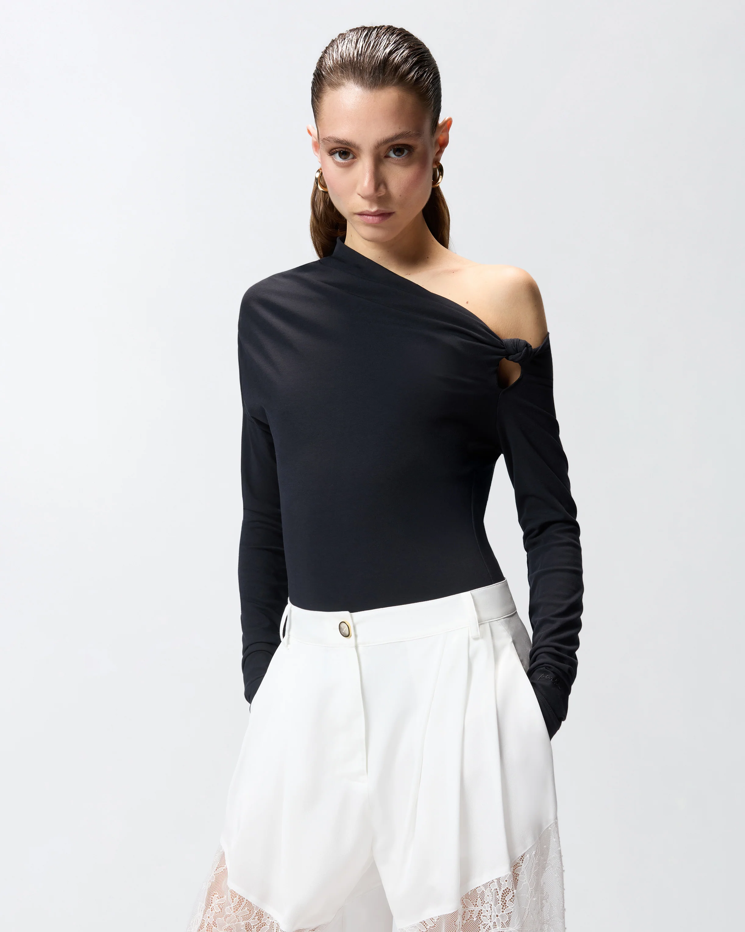 Body con scollo asimmetrico