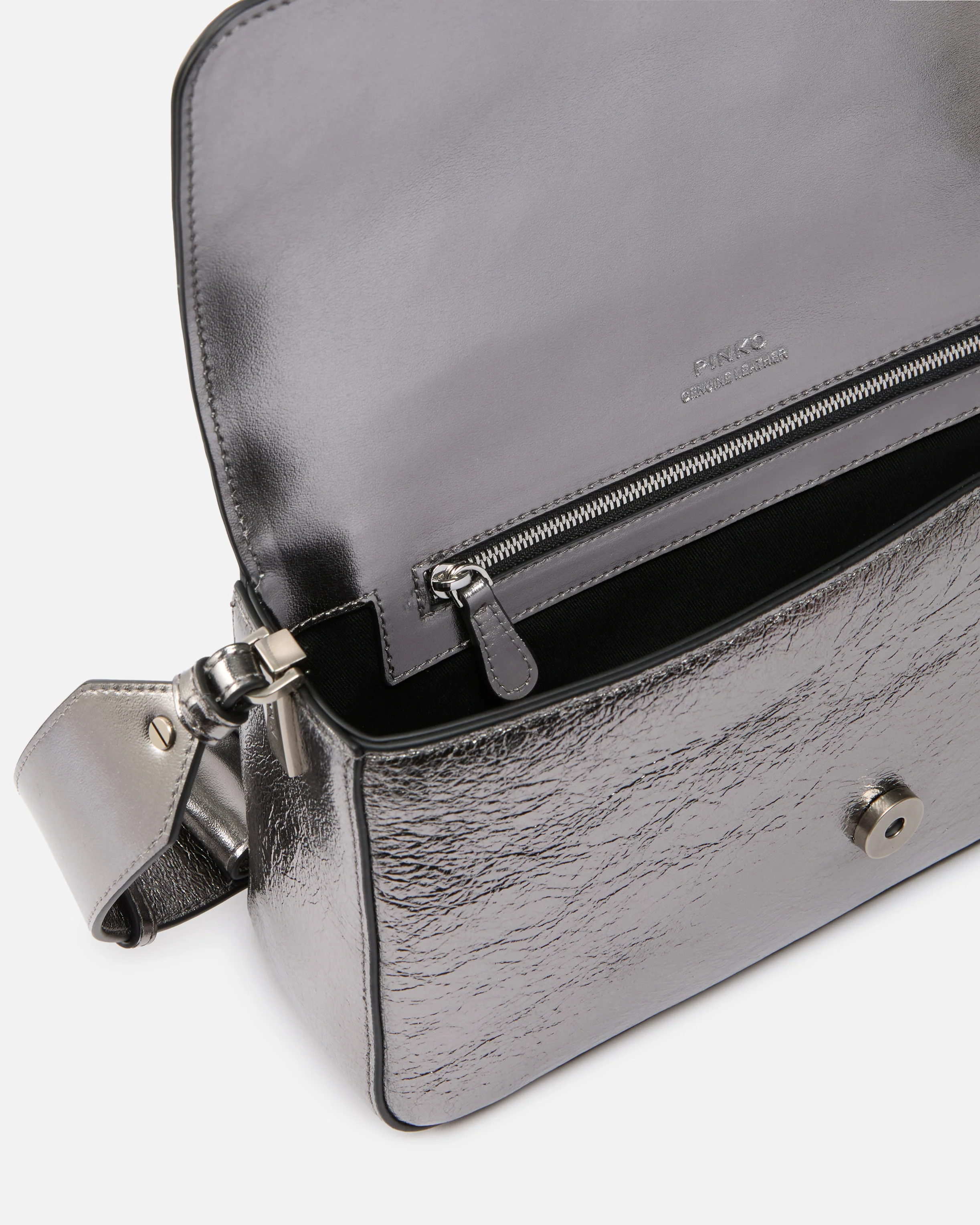 Borsa a spalla media Love Bag One Slouchy in pelle laminata - Image 4
