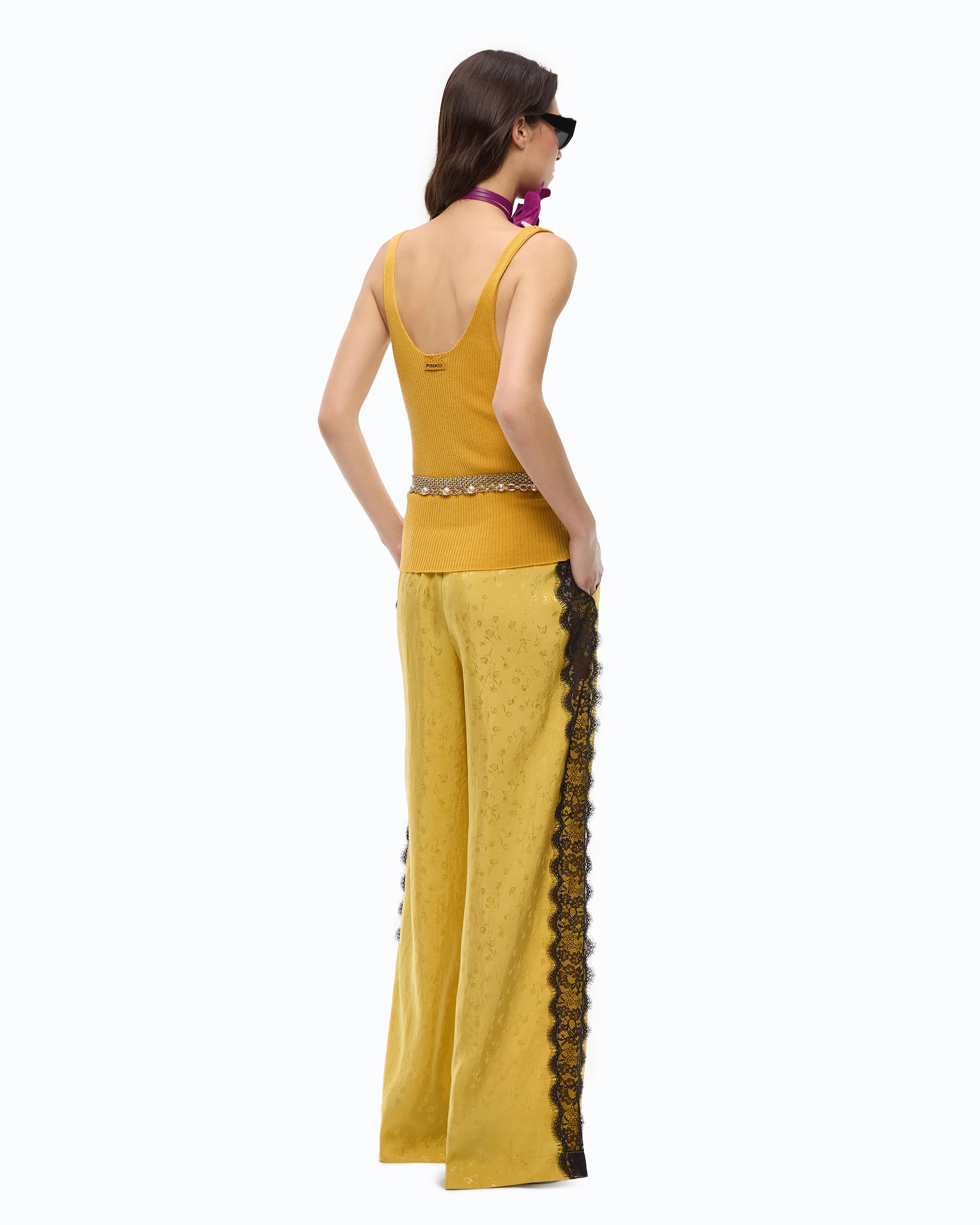 Canotta in misto seta e cashmere con scollo in pizzo - Image 4