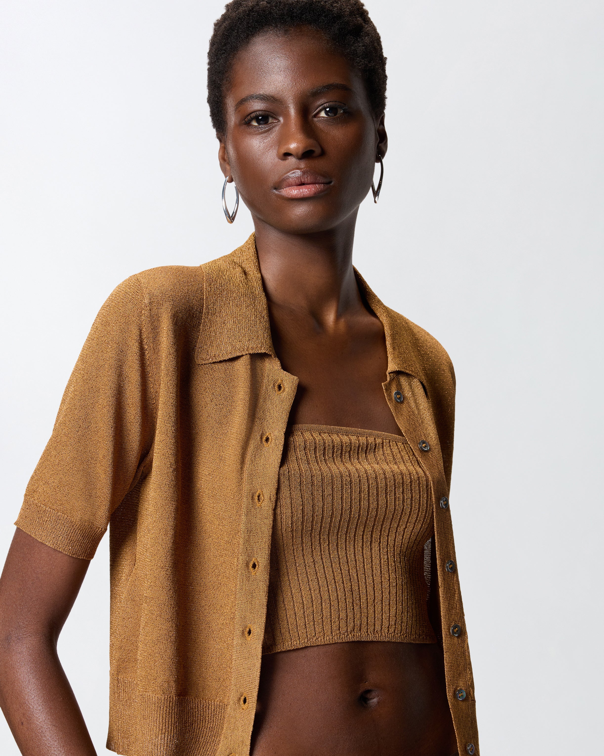 Cardigan cropped a mezza manica con colletto - Image 4