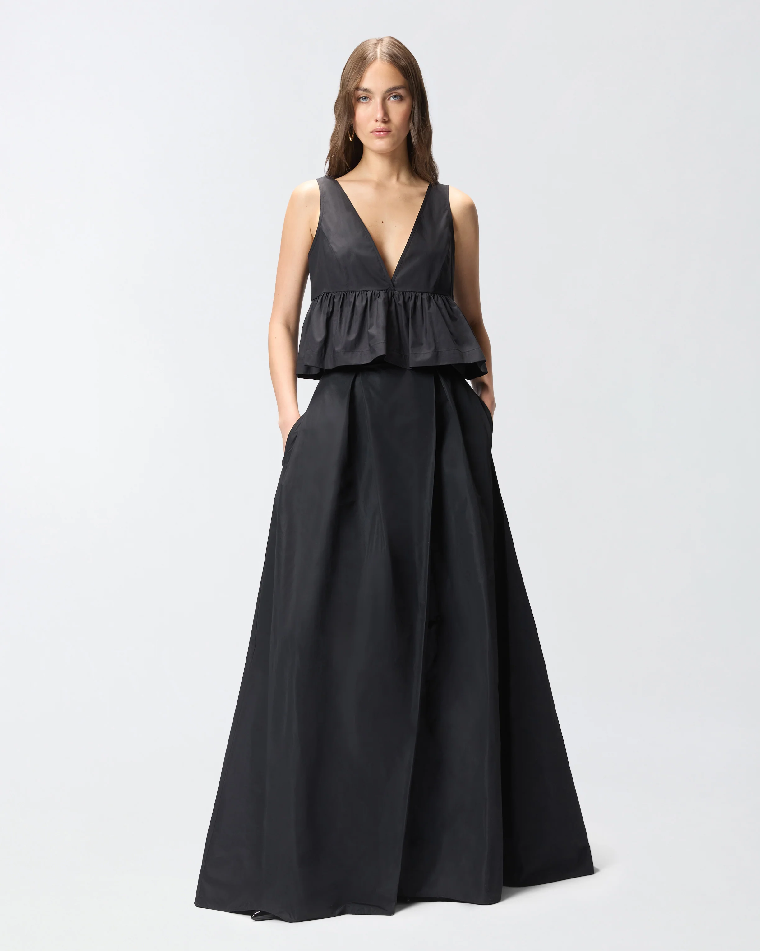 Crop top con volant e laccetti - Image 2