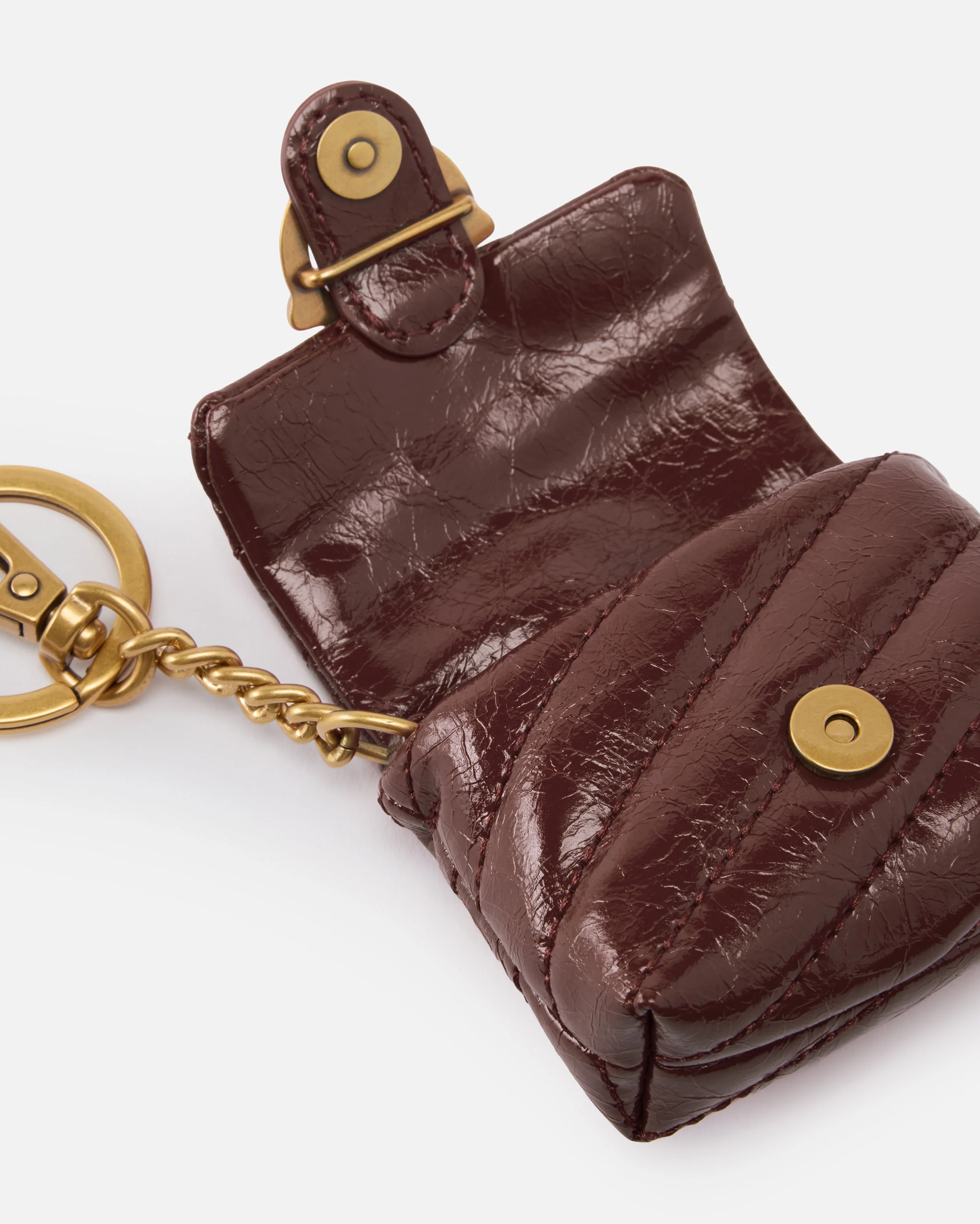 Custodia AirPods Love Bag Puff in pelle lucida - Image 3