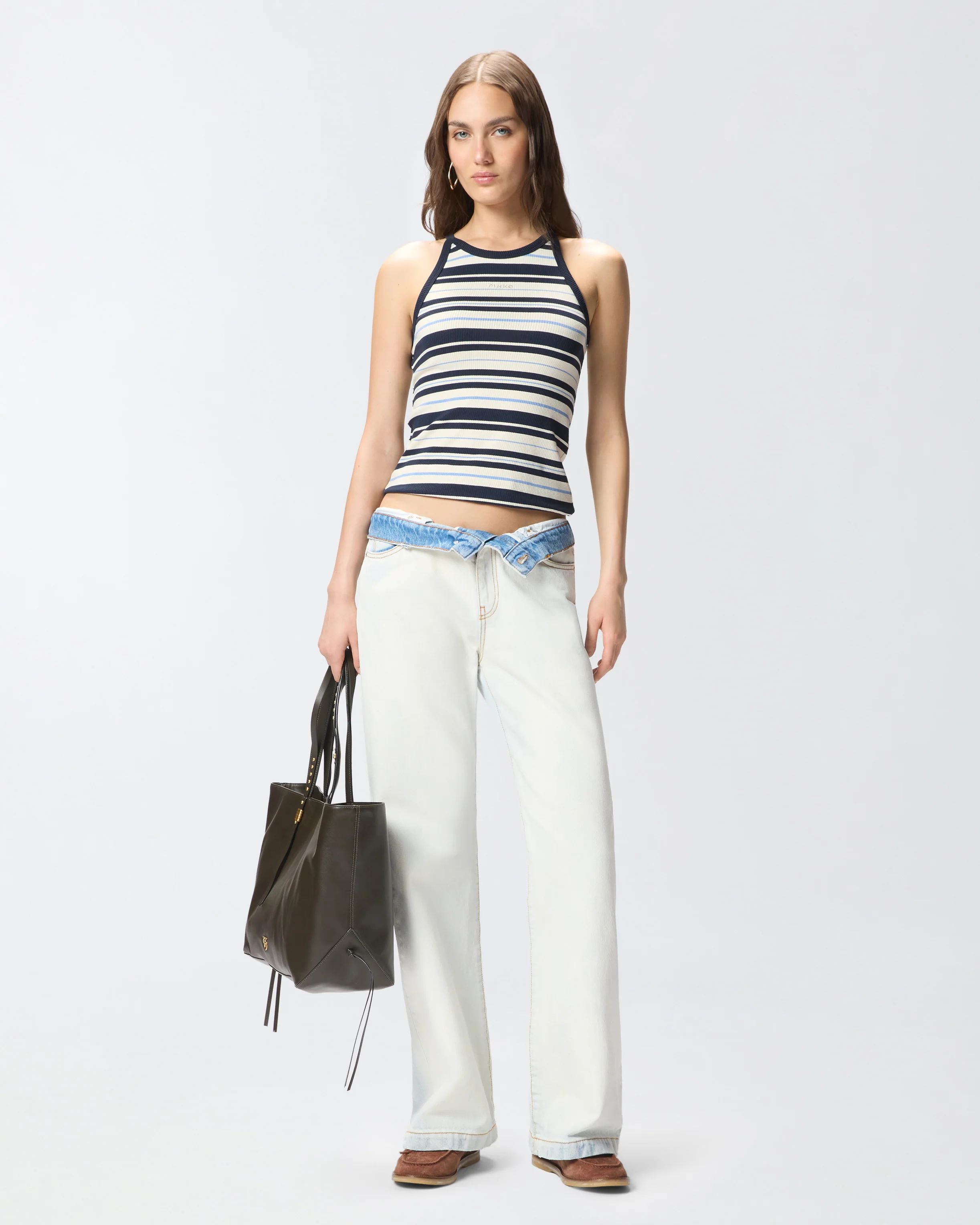 Jeans con vita risvoltabile a contrasto - Image 5