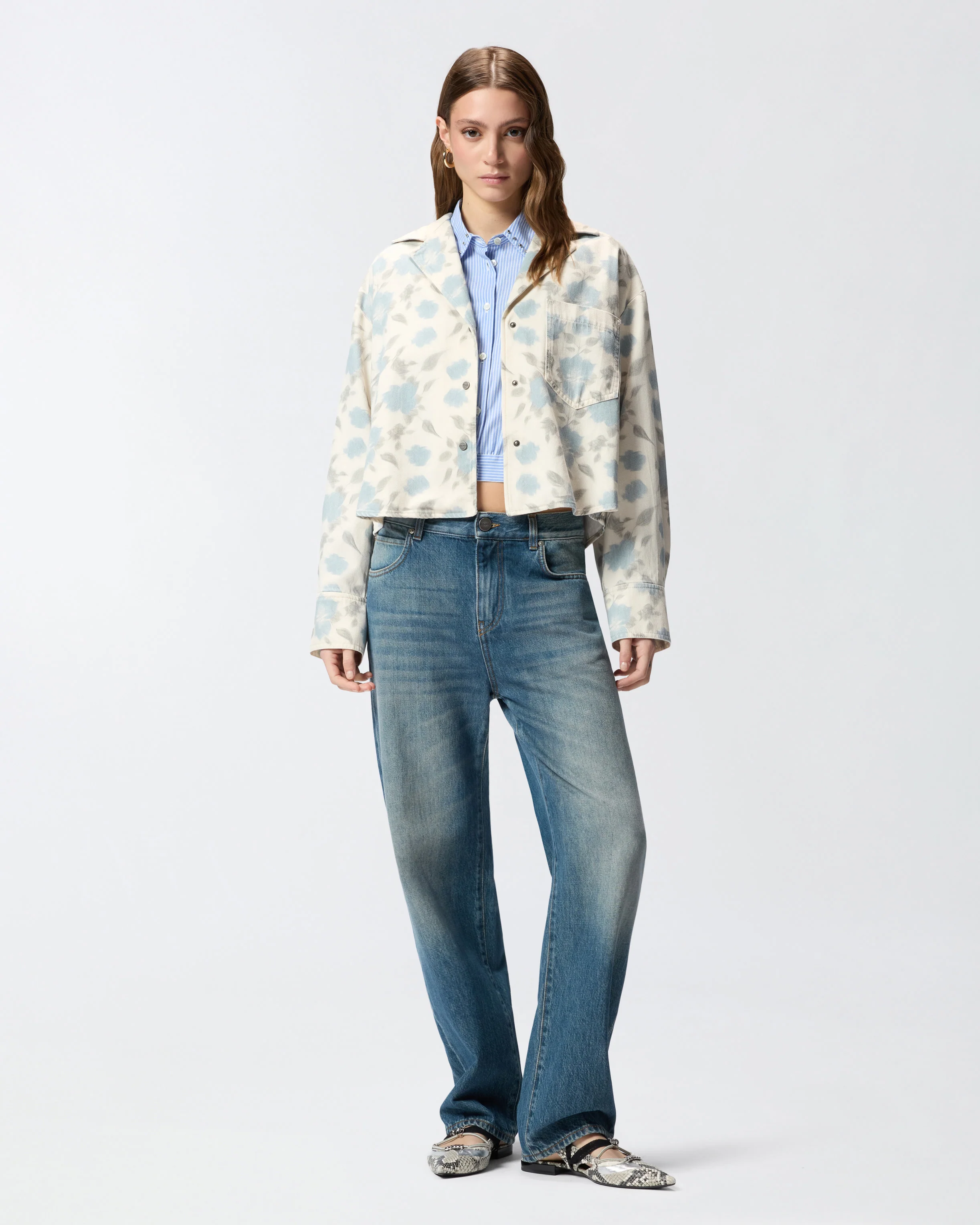 Jeans loose fit con zip posteriori