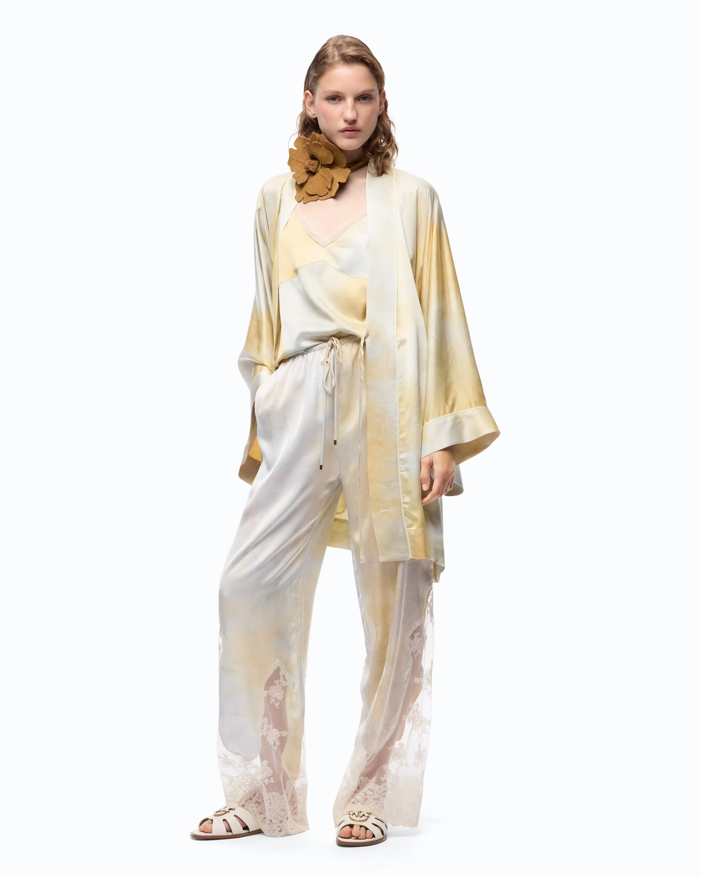 Kimono in satin dal colore sfumato con cintura - Image 2