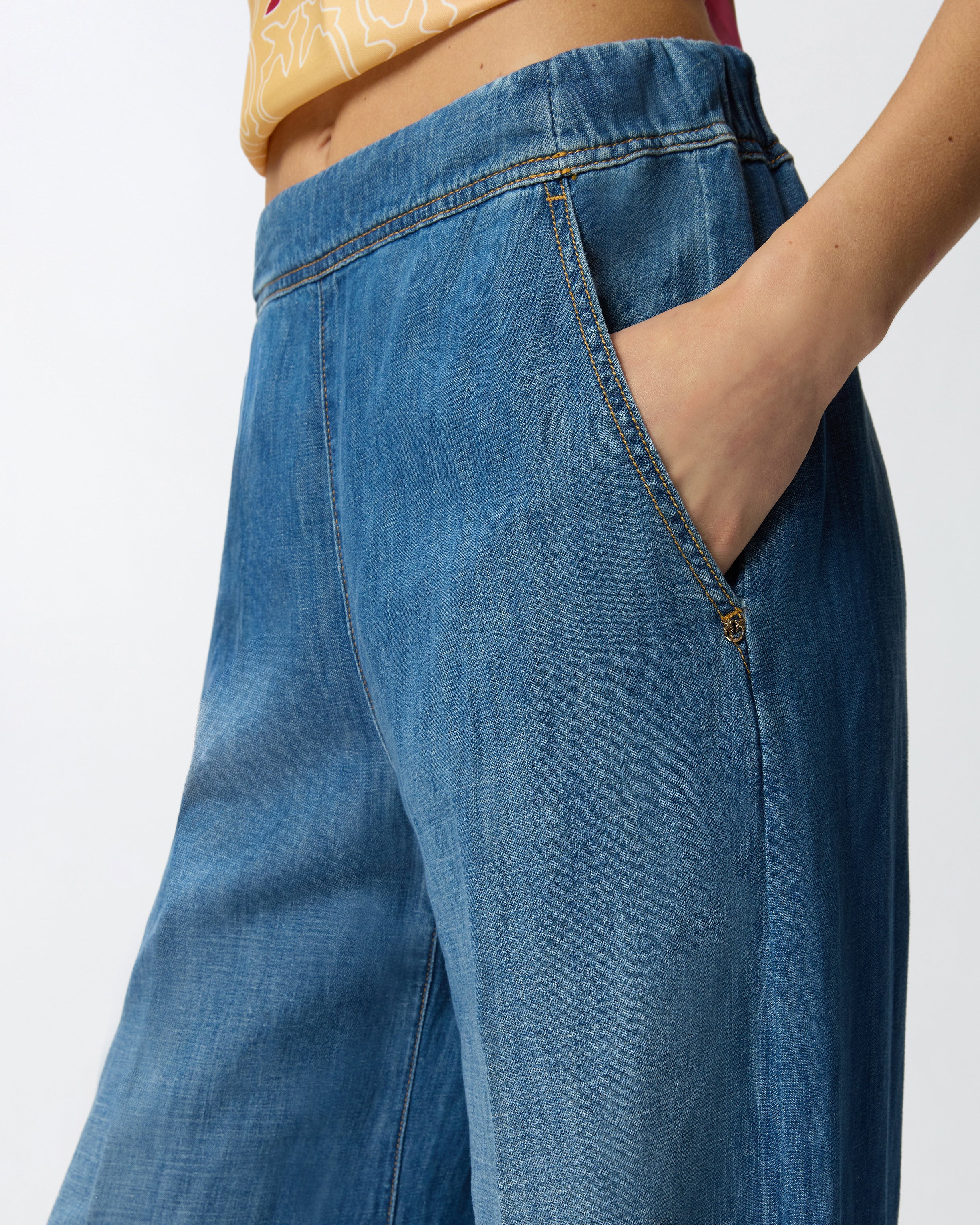 Pantaloni ampi in denim di misto lino - Image 4
