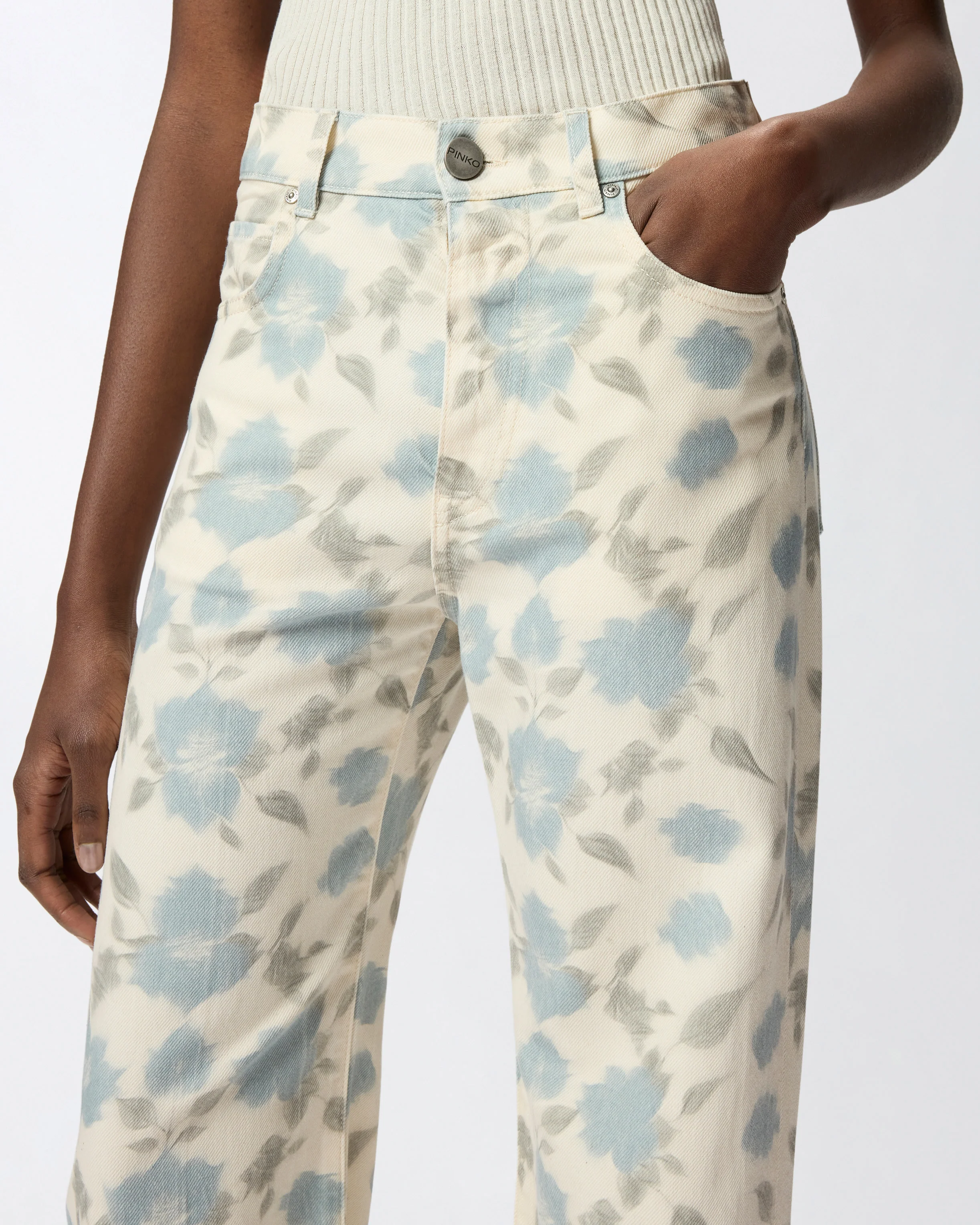 Pantaloni wide leg con stampa Cottage Flower - Image 4