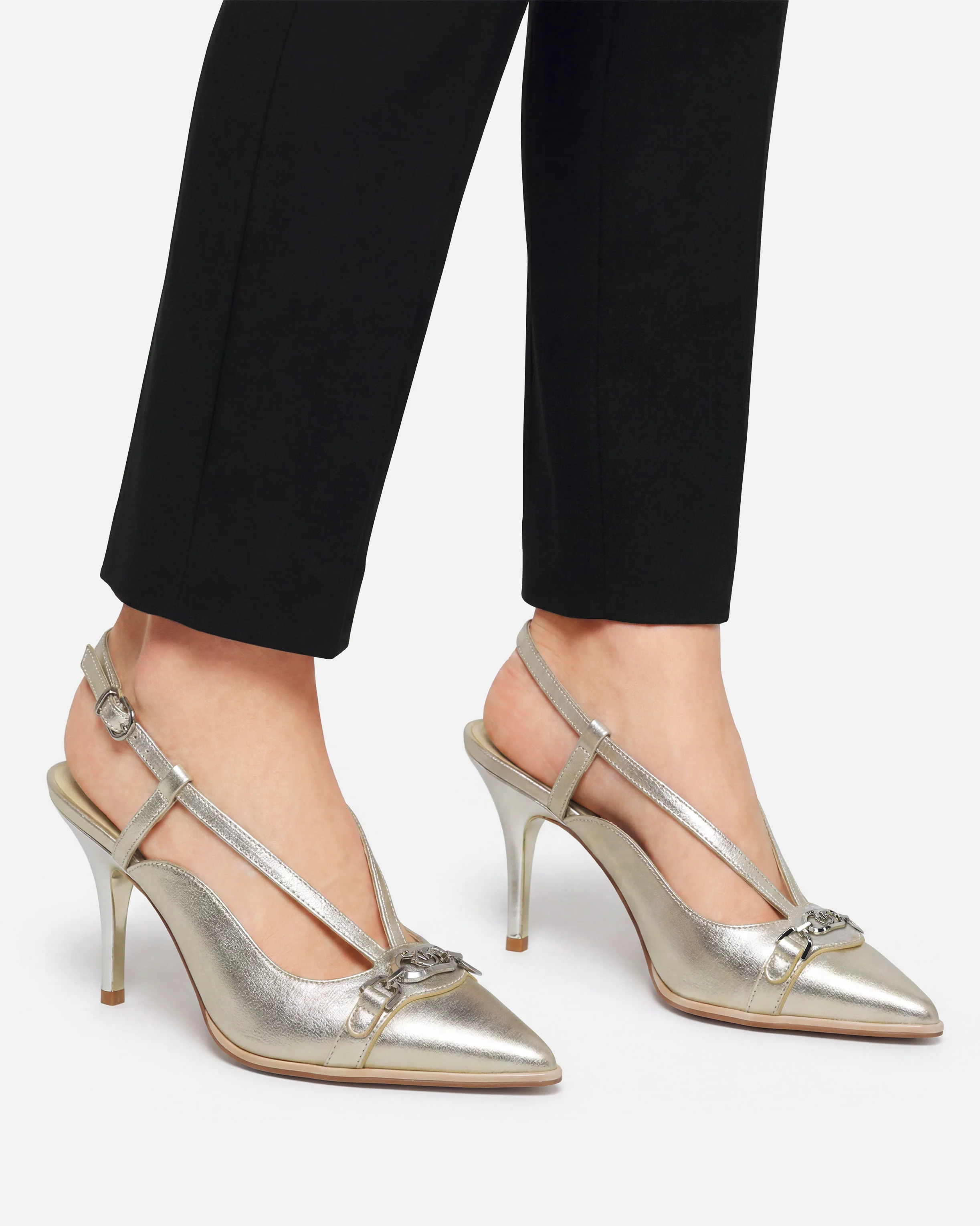 Slingback in nappa laminata - Image 10