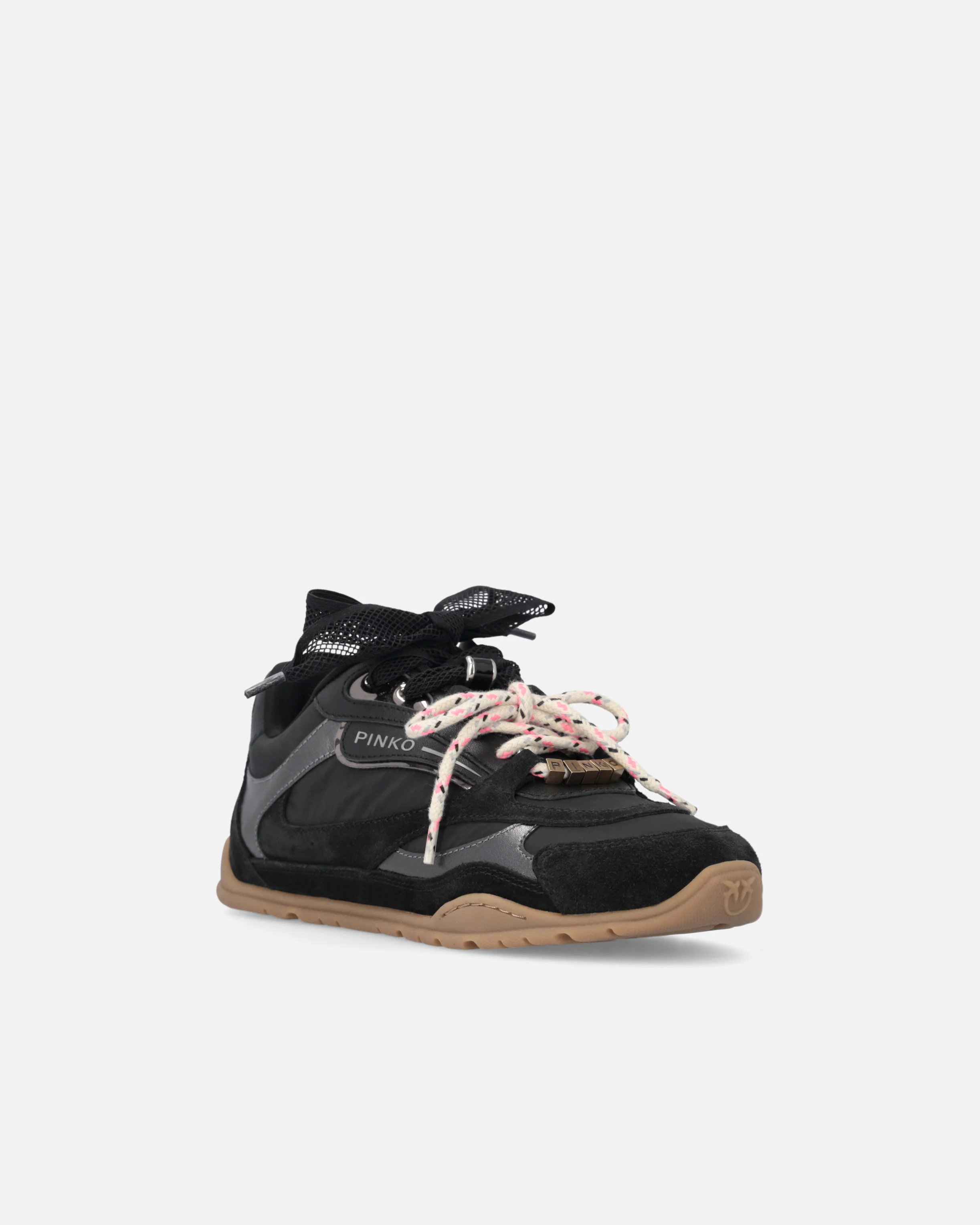 Sneakers con lacci doppi e applicazioni - Image 2