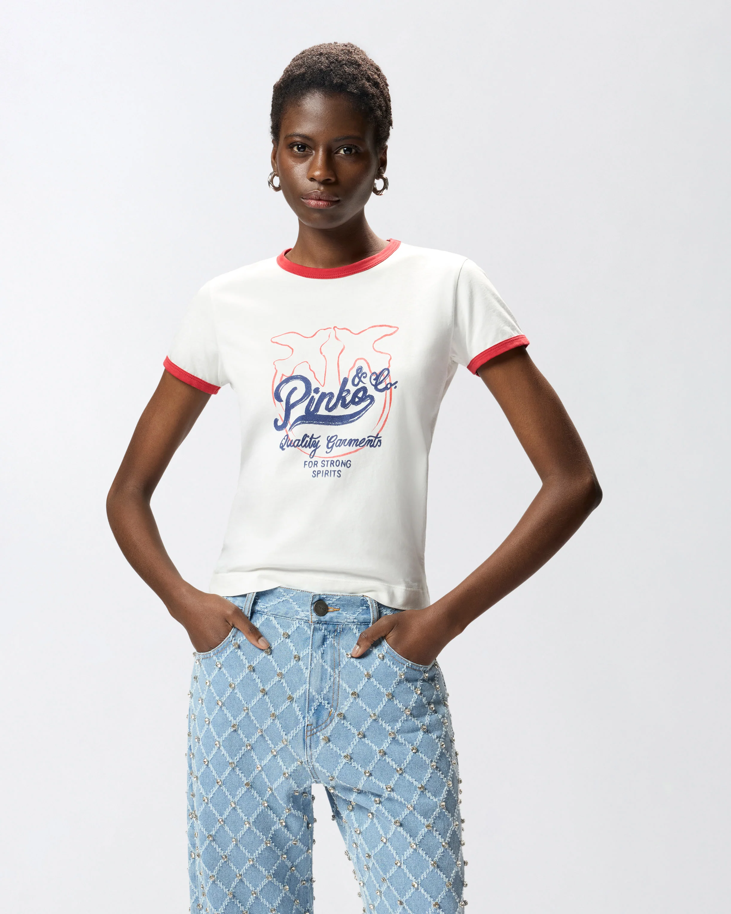 T-shirt con stampa logata