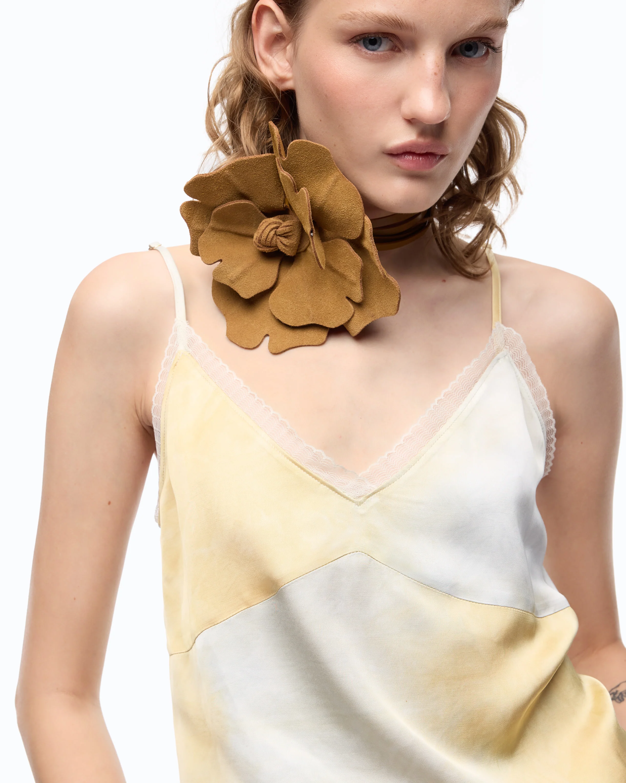 Top in satin dal colore sfumato - Image 3