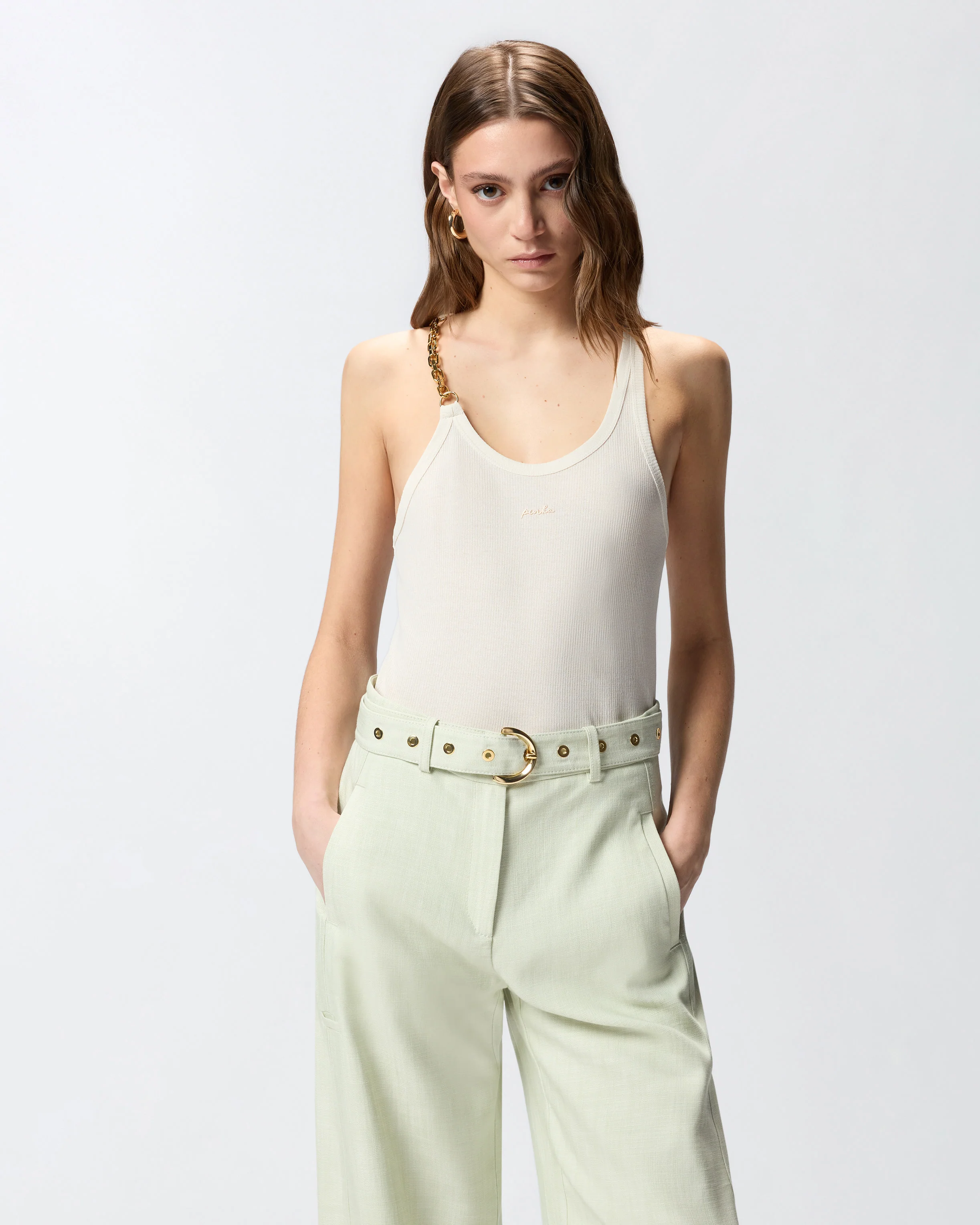Top smanicato con catena